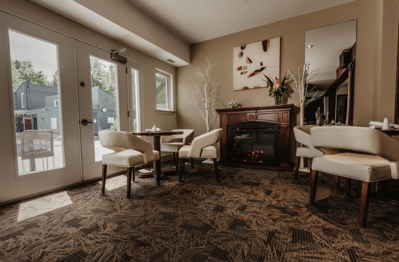 Hotel Millcroft &